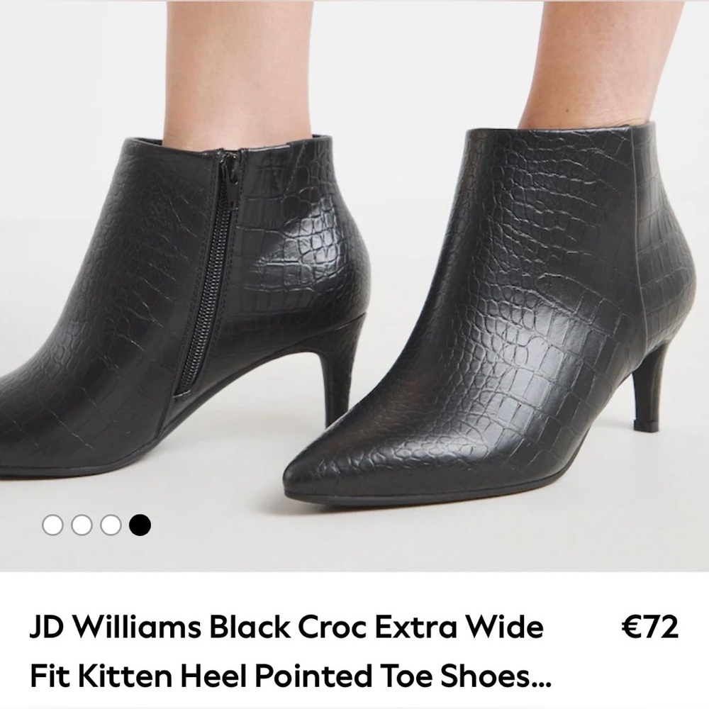 JD Williams Booties